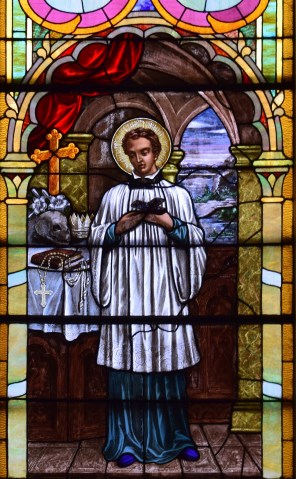 성 알로이시오 곤자가_photo by Nheyob_in the Church of Sts Peter and Paul in Toledo_Ohio USA.jpg